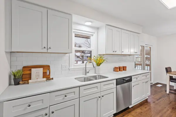 7012 Regent AVE N, Minneapolis, MN 55429