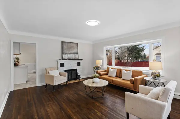 1290 Livingston AVE, Saint Paul, MN 55118