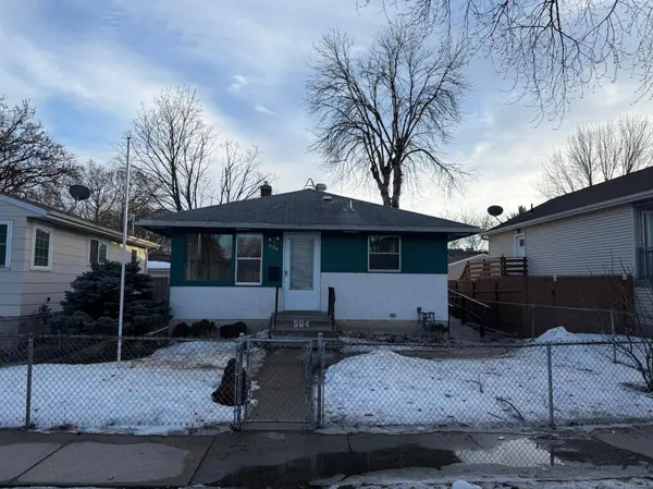 984 Armstrong AVE, Saint Paul, MN 55102
