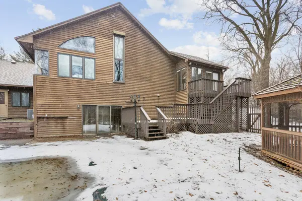 2891 Egan AVE, Saint Paul, MN 55121