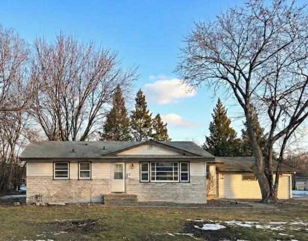 7300 64th AVE N, Minneapolis, MN 55428
