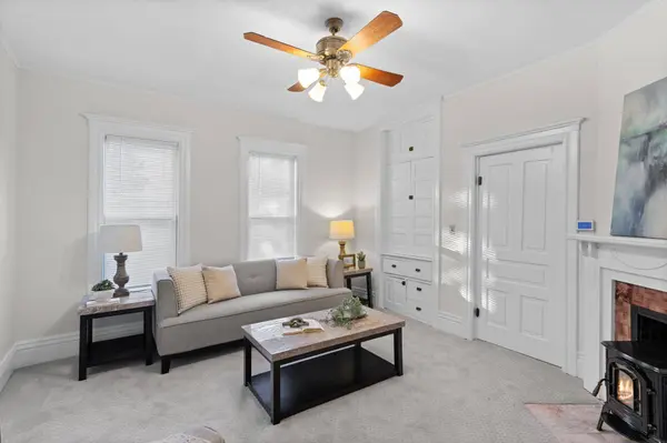 6016 Oxford ST, Minneapolis, MN 55416