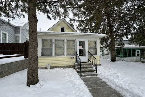 676 York AVE, Saint Paul, MN 55106