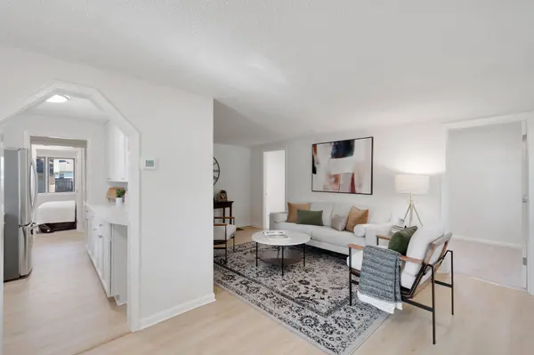 6820 Pleasant AVE, Minneapolis, MN 55423