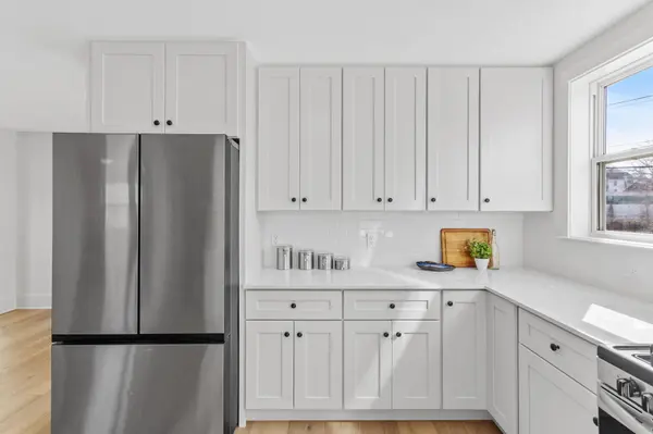 582 York AVE, Saint Paul, MN 55130