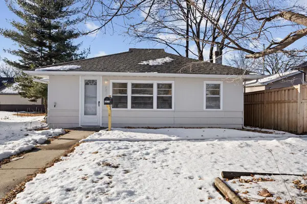 6820 Pleasant AVE, Minneapolis, MN 55423