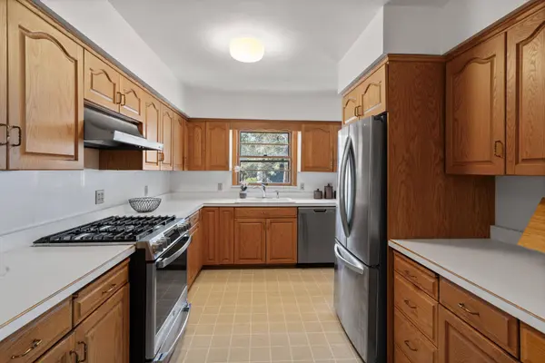 4921 Mayview RD, Minnetonka, MN 55345