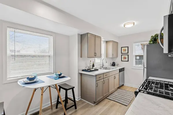 5736 40th AVE S, Minneapolis, MN 55417