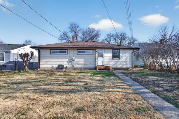 1592 Hoyt AVE E, Saint Paul, MN 55106