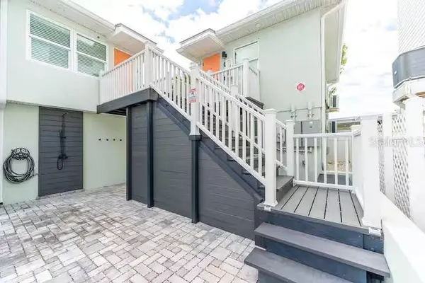 122 CORAL AVE, Redington Shores, FL 33708
