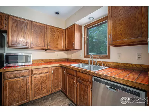 2342 Hampshire Rd, Fort Collins, CO 80526