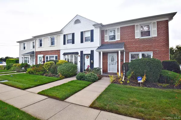 1810 Front ST #7, East Meadow, NY 11554