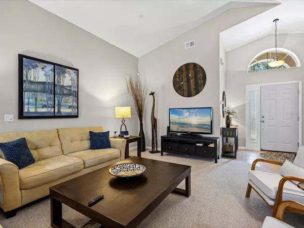 1050 ST ANDREWS ST, Davenport, FL 33897