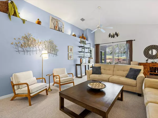 1050 ST ANDREWS ST, Davenport, FL 33897