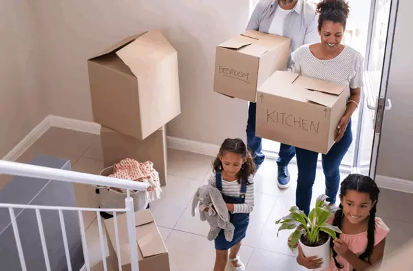 feature image of Smart Packing, Storage, and Logistics for Your PNW Move