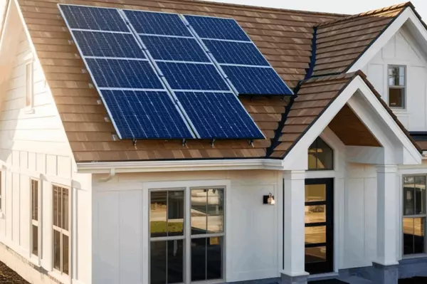 Is Solar a Smart Choice for Homeowners in the PNW? What Buyers and Sellers Need to Know Before Signing Anything