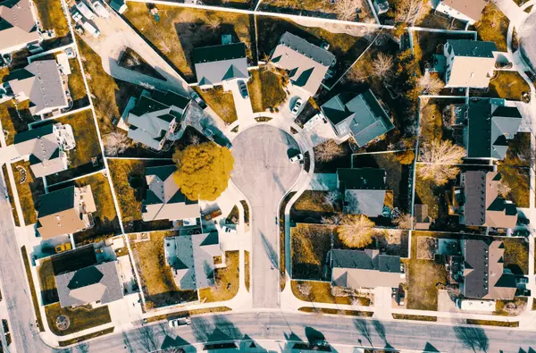 How to Price Your Home Right the First Time,Amanda Hagen