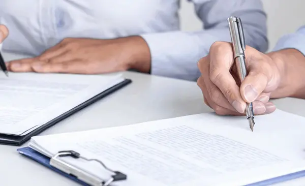 Buying Out Your Spouse During Divorce: What It Really Takes (Financing, Equity, and Real Estate Realities),Amanda Hagen