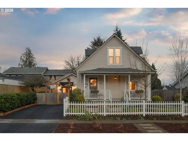 310 N SCHOOL ST, Newberg, OR 97132