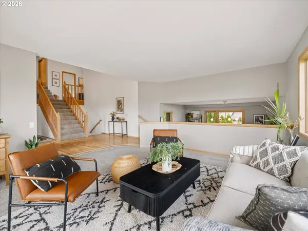 2020 CONESTOGA LN, West Linn, OR 97068