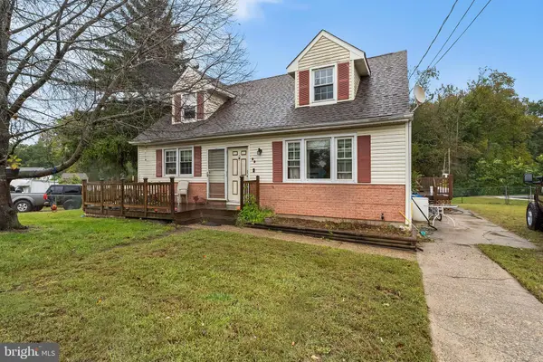 22 CASTLE CT, Pemberton, NJ 08068