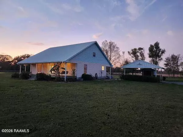 1025 Huval RD, Breaux Bridge, LA 70517