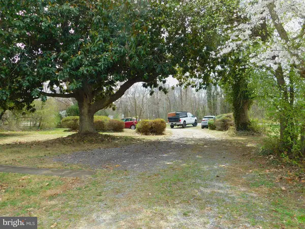 16453 RIDGE RD, King George, VA 22485