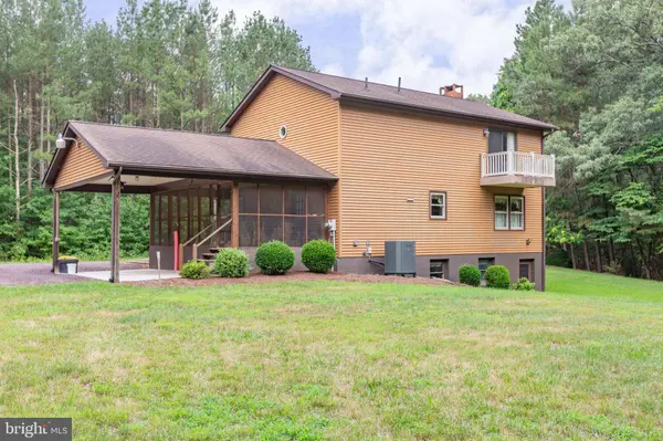 11051 ALDEN RD, King George, VA 22485