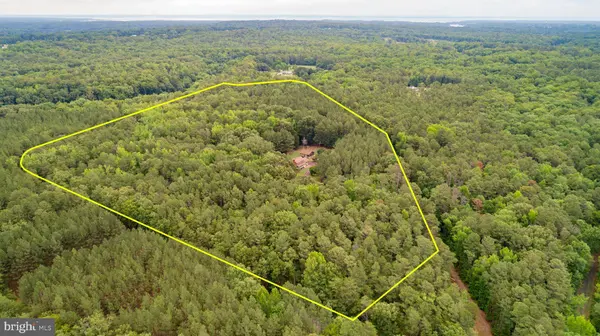 11051 ALDEN RD, King George, VA 22485