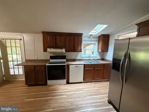11256 MUTTS LN, King George, VA 22485