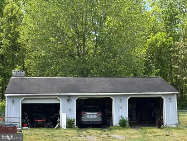 9804 MOHAWK DR, King George, VA 22485