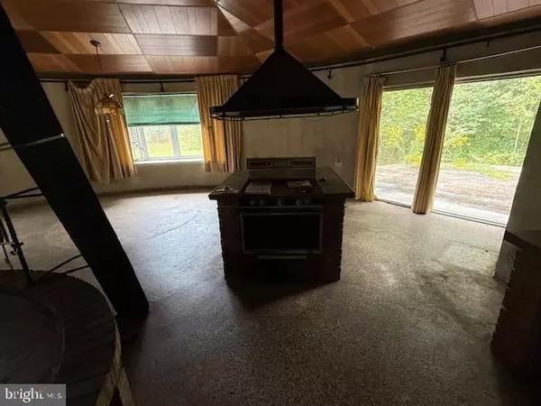 8294 AND 8286 JAMES MADISON PKWY, King George, VA 22485