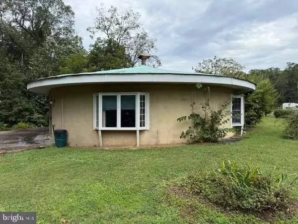 8294 AND 8286 JAMES MADISON PKWY, King George, VA 22485