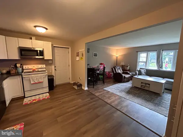 187 BROOKS DR, Colonial Beach, VA 22443