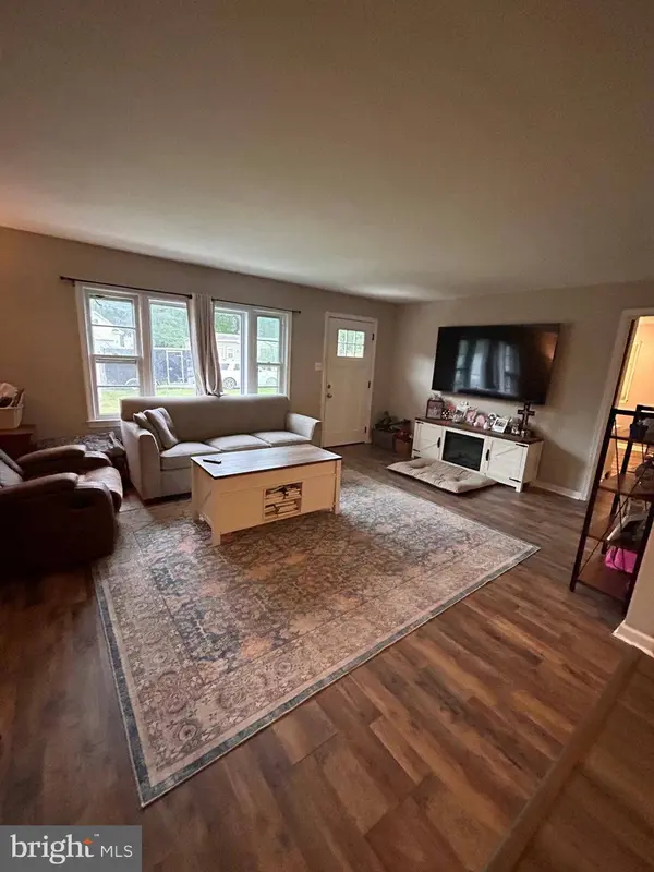 187 BROOKS DR, Colonial Beach, VA 22443