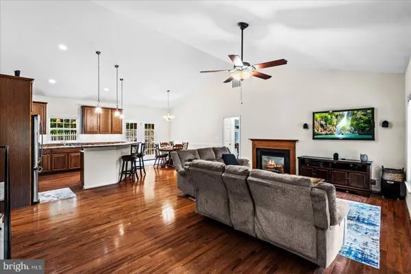 10303 ROOSEVELT DR, King George, VA 22485