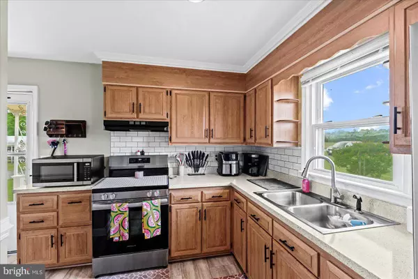 1412 FALLIN TOWN, Callao, VA 22435