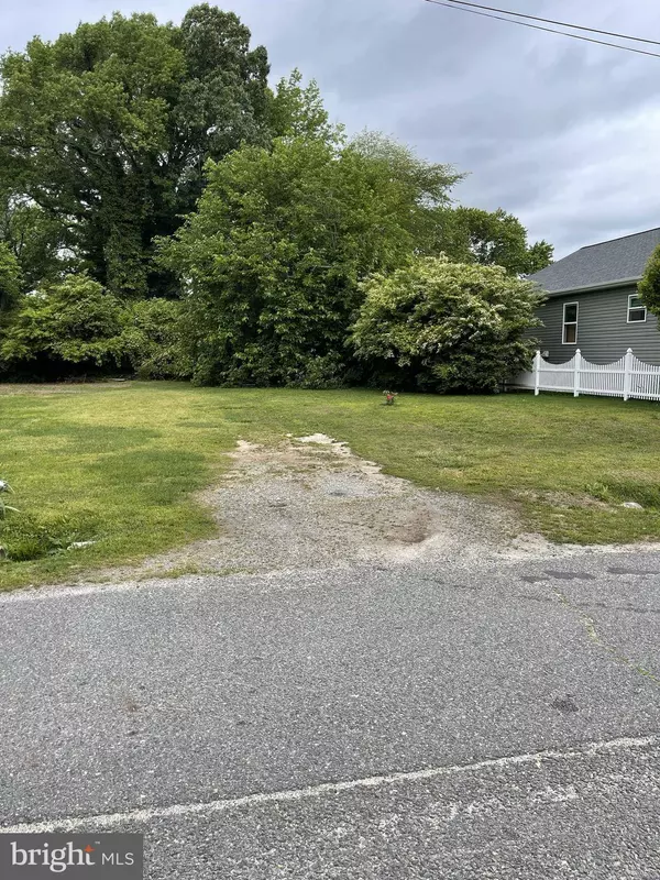 KINTZ ST, Colonial Beach, VA 22443