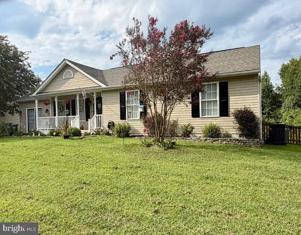 2421 PITTSTON RD, Fredericksburg, VA 22408
