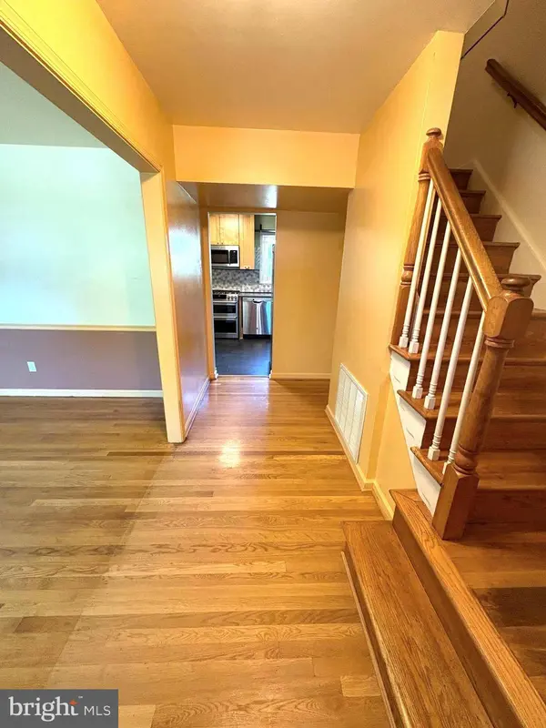 4007 CRYSTALWOOD LN, Richmond, VA 23294