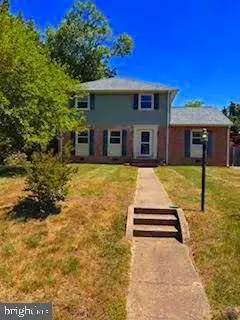 4007 CRYSTALWOOD LN, Richmond, VA 23294