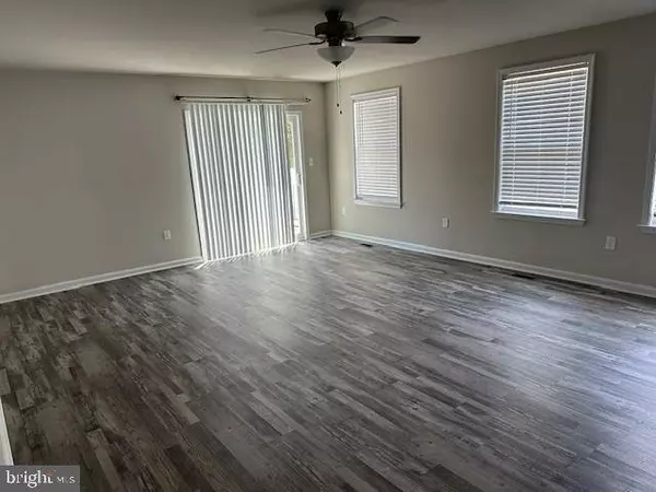 150 ALBROUGH BLVD, Colonial Beach, VA 22443