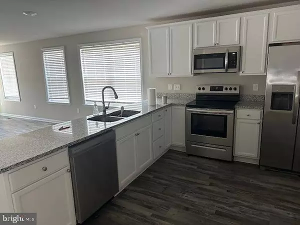 150 ALBROUGH BLVD, Colonial Beach, VA 22443