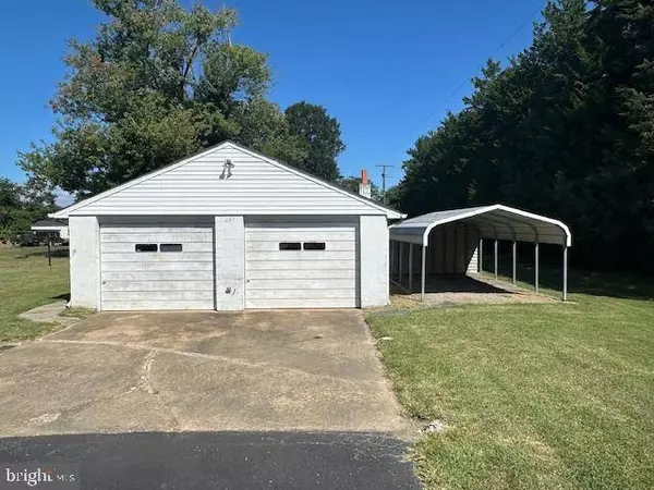 307 DEACON RD, Fredericksburg, VA 22405