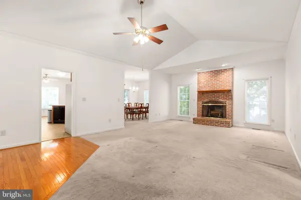 31 N POINTE, Fredericksburg, VA 22405