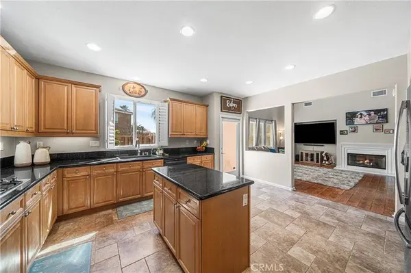 31923 Corte De Pinos, Winchester, CA 92596