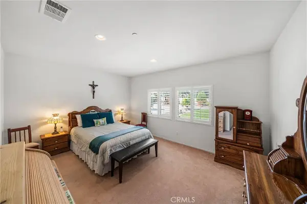 26771 Round Up ST, Winchester, CA 92596