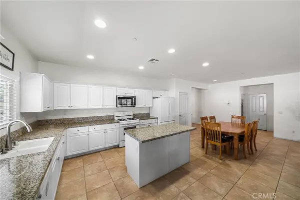 26771 Round Up ST, Winchester, CA 92596