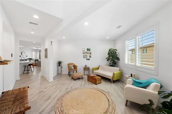 32042 Hyacinth WAY, Temecula, CA 92591