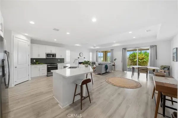 32042 Hyacinth WAY, Temecula, CA 92591